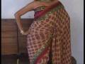 videos de Golden Yellow Pure Crepe Saree with Blouse