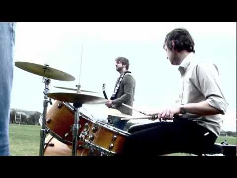 405 TV Exclusive: The Wind-up Birds - 'Cross Country'