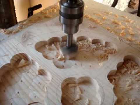 Router Bit Review - A woodworkweb.com woodworking video