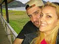 No meio de tantas pessoas encontrei você. No meio de tantas pessoas encontrei você.