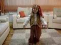 Minik k�z Zeybek  oynuyorrrr!!