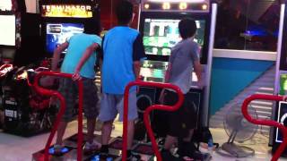  เกมเต้น10ปุ่ม โหมดเล่น 3 คน [Triple performance]