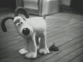 Wallace & Gromit - Gromit gets house trained