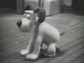 Wallace & Gromit - Gromit gets house trained