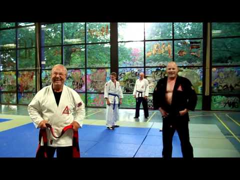 gebruiksvoorwerpen - im zusammen arbeit mit sensei Jo Theunissen und sensei Olaf.