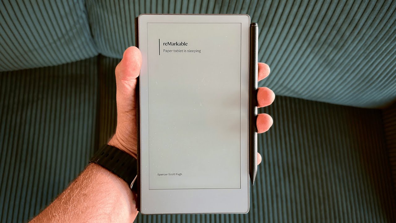 reMarkable Paper Pro Move Review / Does It Stand On Its Own?