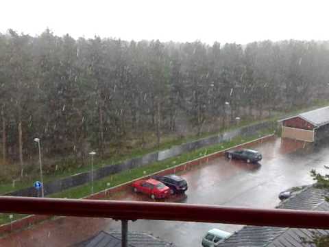Quick hailstorm in Oulu