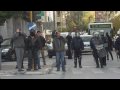 RT @indy1208 http://www.youtube.com/watch?v=AsOBtTNJ-aA κουκουλοφόροι ασφαλίτες-φασίστες μαζί με τα ΜΑΤ στα Χανιά #griots