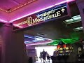 Walking throught the Flamingo to Margaritaville!