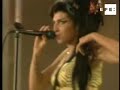 Amy Winehouse deja el hospital tras una 