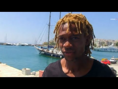 Μπονγκ - Ο Καμερουνέζος αμυντικός μίλησε στην κάμερα του Olympiacos TV, αμέσως μετά την υπογραφή του συμβολαίου του με την ομάδα μας. Subscribe to Olympiacos FC on...