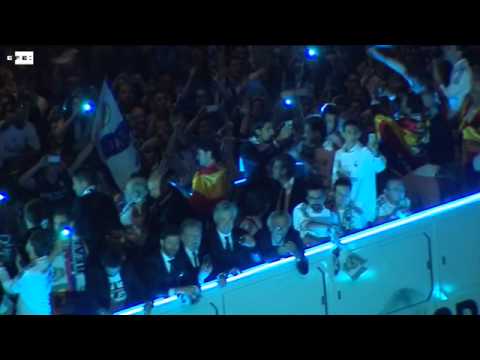 El Real Madrid brinda a su afición ya a la diosa Cibeles la Copa del Rey