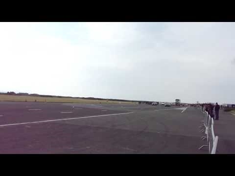 R33 Skyline GTR vs BMW M3 SMG....Again