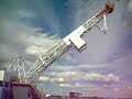 Raising the derrick