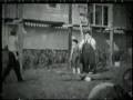 videos de Laurel & Hardy doubles paint for 