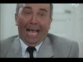 g�rard jugnot veut prouver que des lunettes pour voir nu, c'est du bidon...
