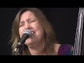 Folk Alley Sessions: Missy Raines and the New Hip- "I Learn"