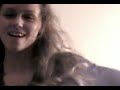 Она не твоя http://youtu.be/Axfv5Y1IQLk