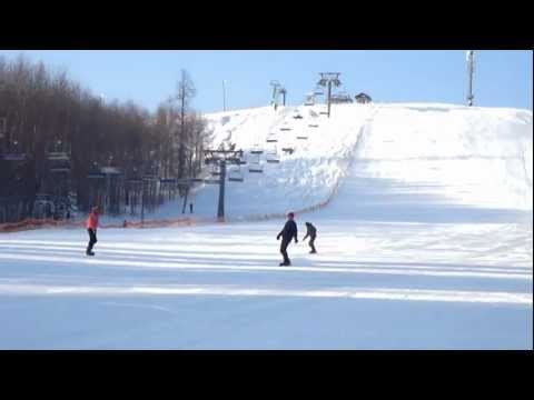 видео спуска с горнолыжной трассы в Логойске