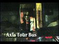 HoundsTV: AXL ROSE autographs collectors guitar in Toronto on Chinese Democracy tour