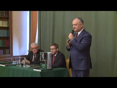 Igor Dodon a participat la prezentarea cărții „Petru Lucinschi. Membru al Biroului Politic și Președinte”