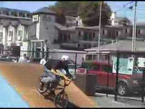 BMX VIDEOS, BIKES, TRICKS, STUNTS, CRASHES