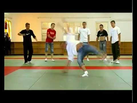 Breakdance at Hadassah Neurim