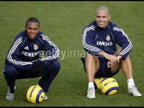 Robinho & Marcelo screen 1