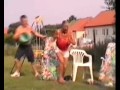 Frauen aus deiner Umgebung ohne Reflexe - Jackass Frauen aus deiner Umgebung ohne Reflexe - Jackass