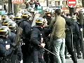 ENFANTS AUX YEUX LACRYMOGÈNES.mov