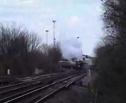 35028 Clan Line at Victoria and ...
