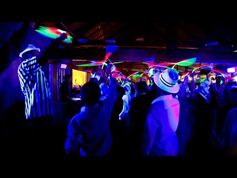 How to Photograph Events and Make Money Doing It