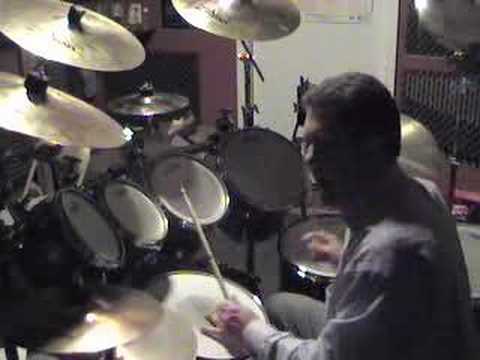 Bonham - Just some triplets between the bass and tom or snare. Inspired by John Bonham. Enjoy. RVP.