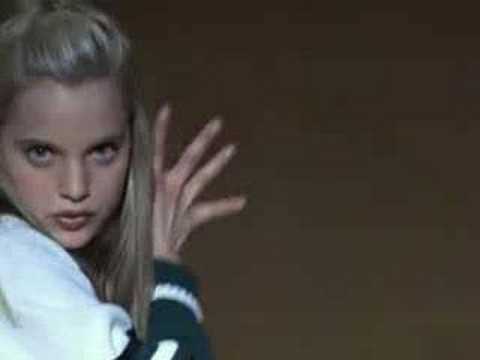 mena subari - Scene from American Beauty where Mena seduces Kevin Spacey.