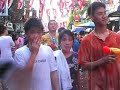 ??people in Bangkok, around Khaosan Road5?Songkran Festival