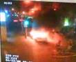 AUTO-POLICE-EN-FEU