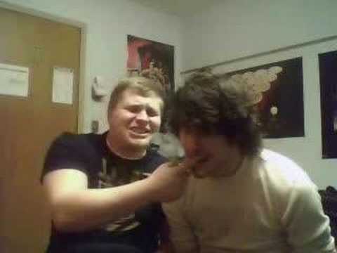 Charlie bit my finger!!! (remix)