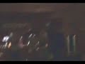 de jonges van roofless doen een nummertje van rex gildo (een goede vriend van de band)

slecht beeld