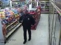 Policier qui s'eclate tout seul 
