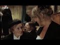 Nana's funeral - The Royle Family Xmas - BBC comedy