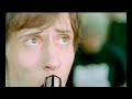 Primul videoclip Chester al piesei 11 powered by Juicy Fruit Squish. Regizor: Steffen Haars.
