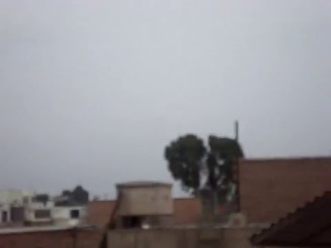 Aviones de combate retumbaron en el cielo de Lima