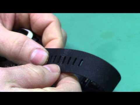 how to turn fitbit charge hr off