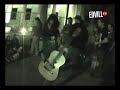 lado.b en su street tour hace lo que sea, toca donde sea. esta vez, en el pedacito de cemento que nunca utilizaron para montar a la estatua de maria lionza. 

lo gracioso del clip es el el demente que los acompa�a bailando alrededor de la tarima. es un video que usted debe ver, no se lo pierda!