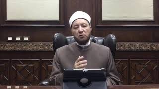 ما هو فضل الصلاة أمام باب الكعبة؟