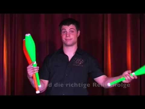 Circus Soluna zeigt: Keulenjonglage