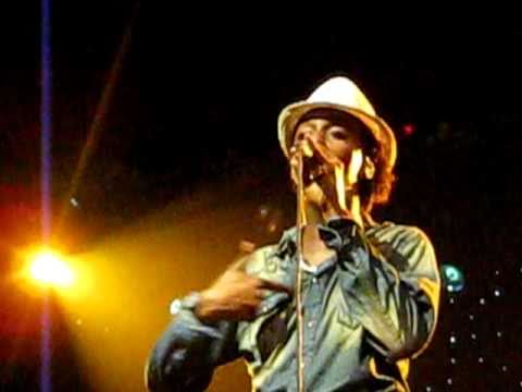 [LIVE] K’NAAN – Somalia – Webster Hall, NYC – 10/9/10