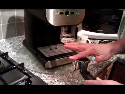 Cookworks Signature Espresso Maker Machine in action