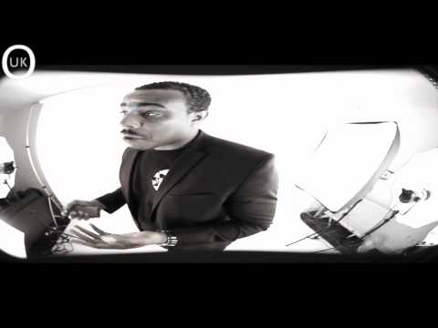 Video MIKE GLC - FAMOUS
