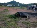 Pista em Santos Saltos com cl-1, muggen Pista em Santos Saltos com cl-1, muggen